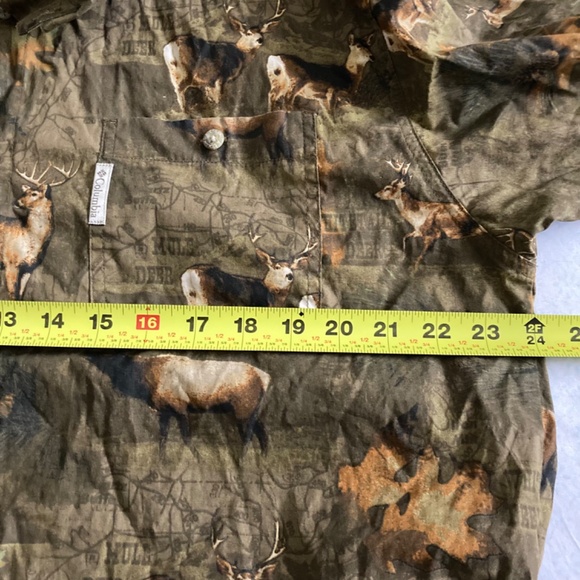 Columbia men’s camo animal print button up shirt - Picture 7 of 8